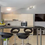 Cozy In With Kitchen * Omišalj