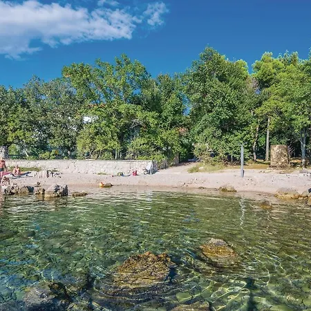 Cozy In With Kitchen Apartament *